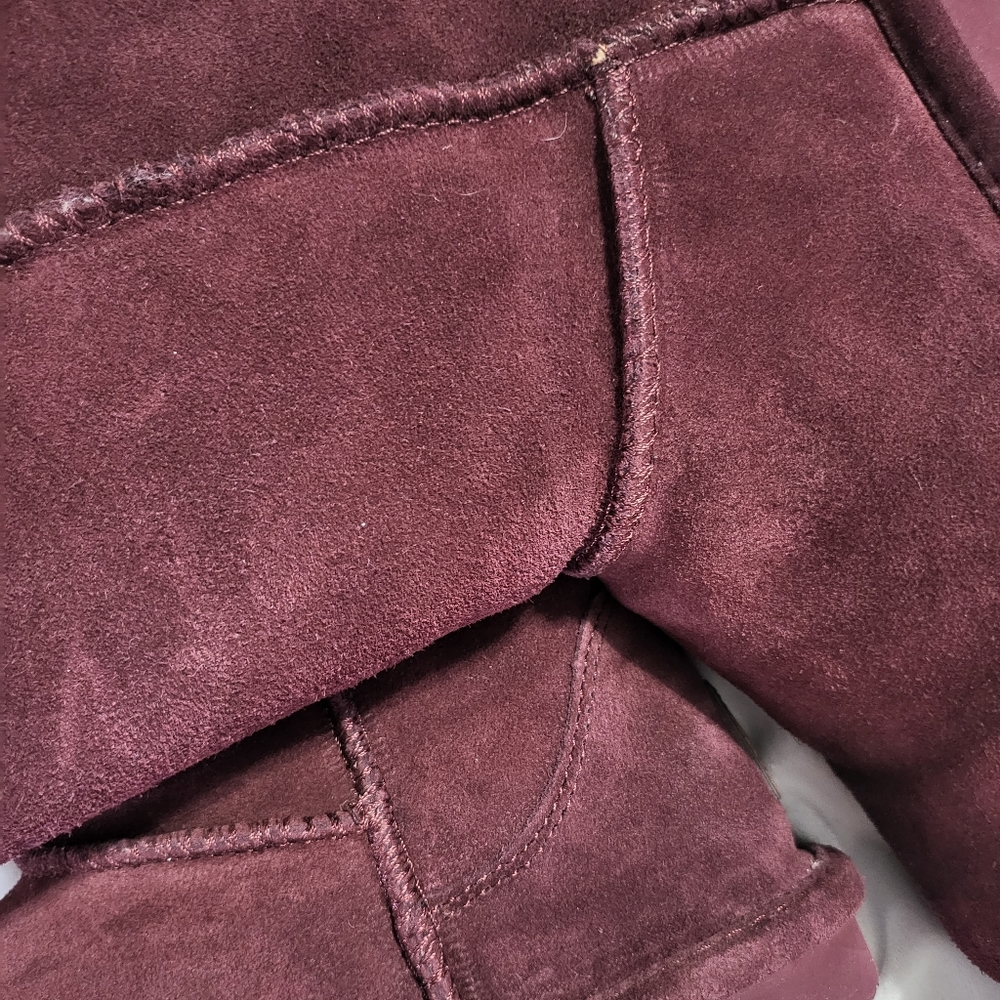 Bear Paw Elle Short woman's size 11